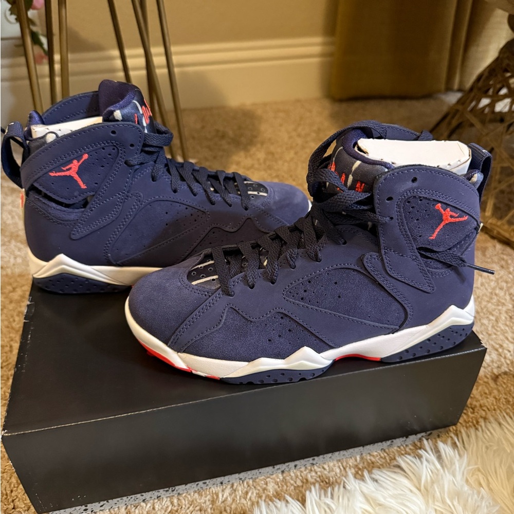 Air Jordan 7 Retro Q. Size 5 (men’s). Never worn